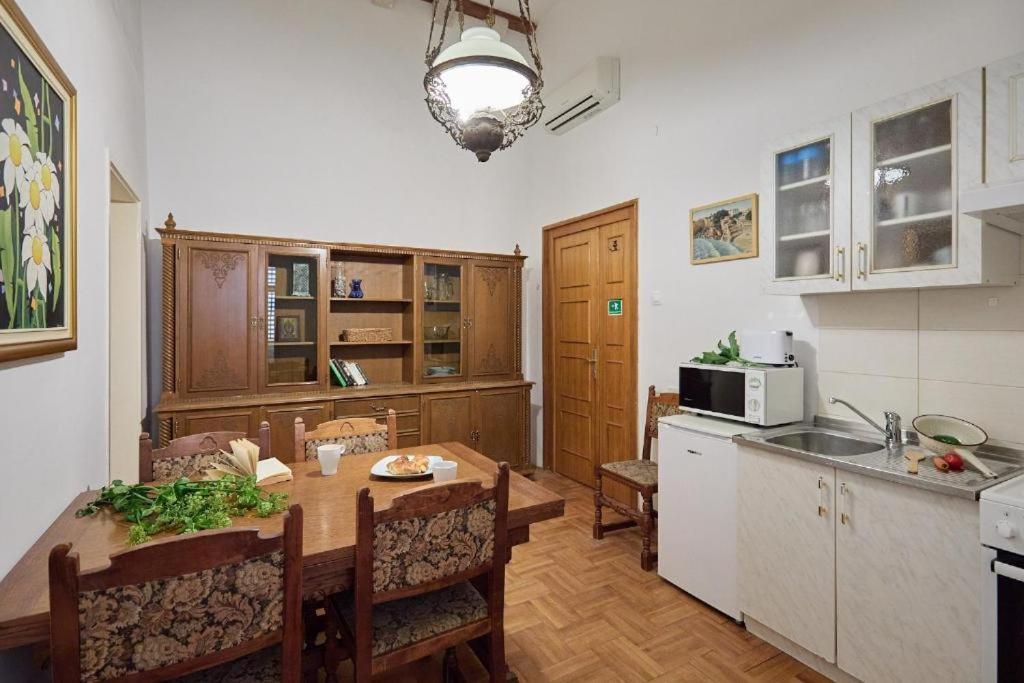 Festa Stradun Apartment Дубровник Екстериор снимка